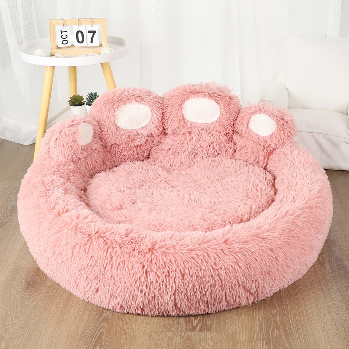ROVÉ Plush Bed