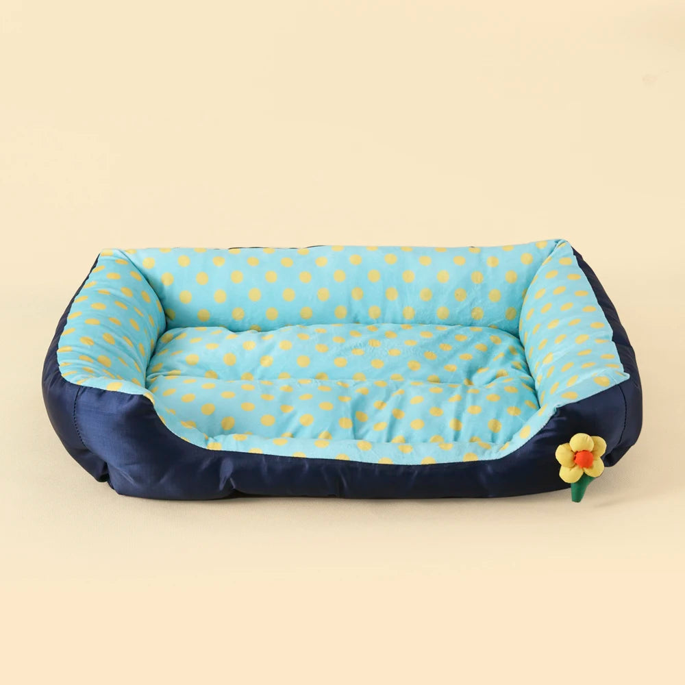ROVÉ Bolster Bed